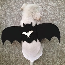 Load image into Gallery viewer, 2019 New Halloween Pet Dog Costumes Bat Wings Vampire Black Cute Fancy Dress Up Halloween Pet Dog Cat Costume